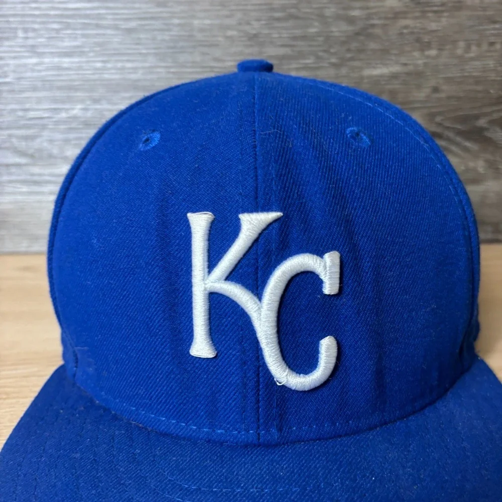 Kansas City Royals Hat Cap Snap Back Blue MLB Baseball New Era